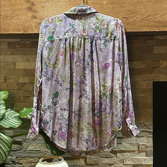 ANTHROPOLOGIE PILCRO Romy Relaxed Button Down Purple Floral Blouse - Picture 3 of 11
